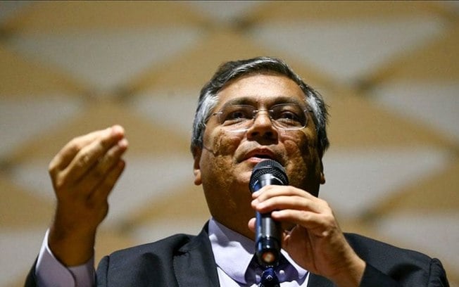 Caso aprovado pelo Senado, Dino só deve ser empossado no STF em 2024