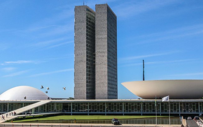 Câmara retira de pauta PEC para redução de jornada de trabalho semanal