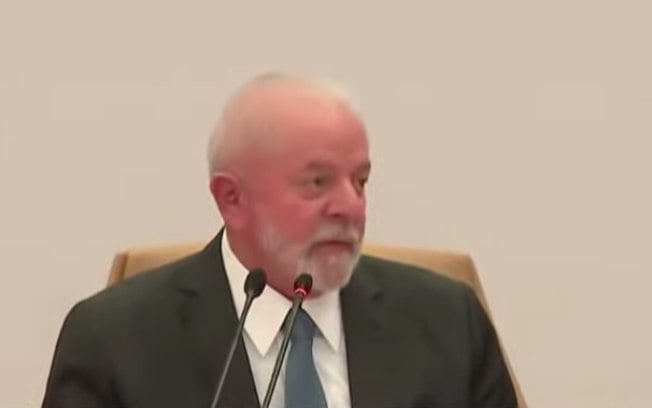 Lula se reúne com empresários sauditas em 2º dia no Oriente Médio